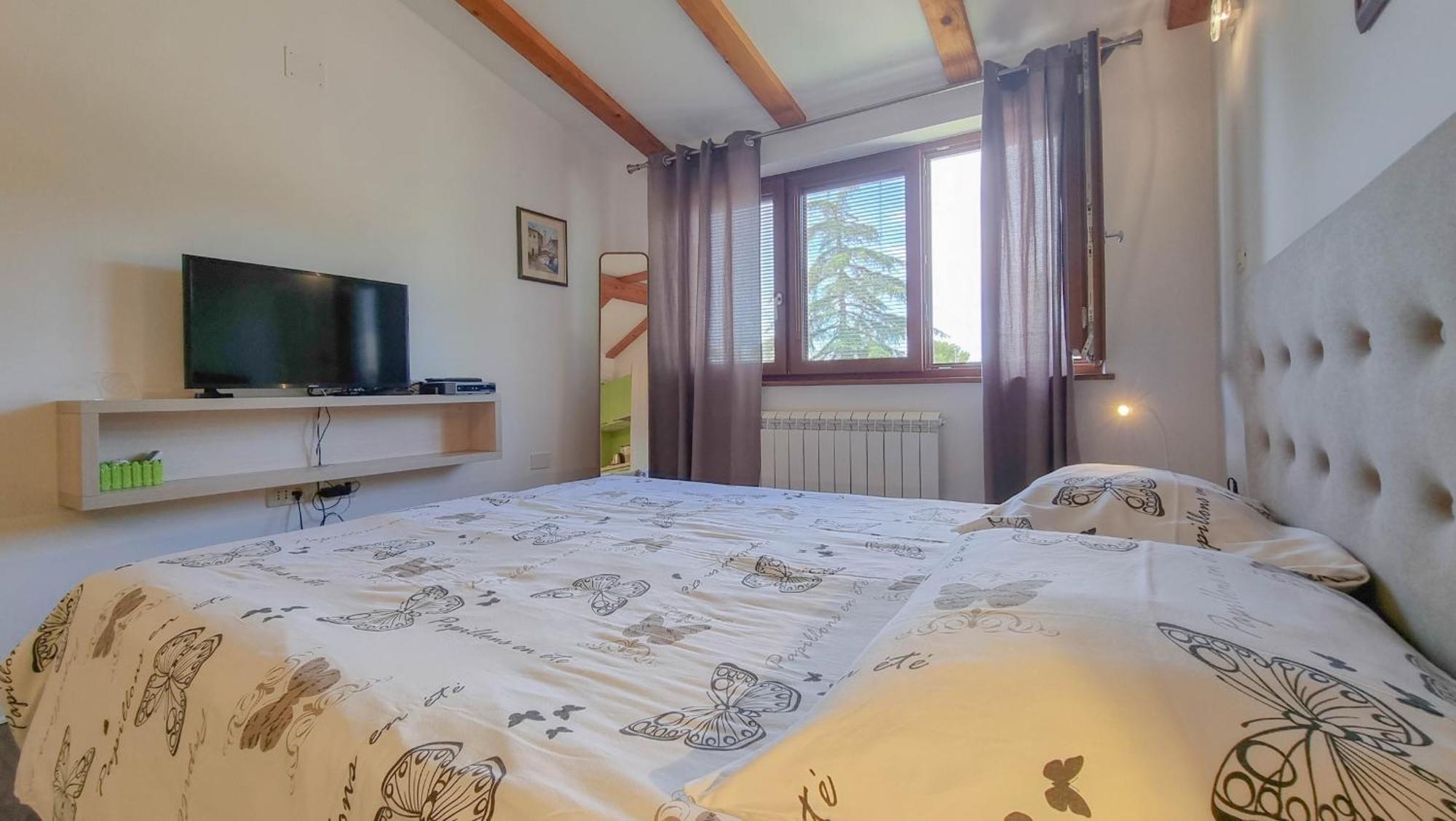 Clai Apartment Новиград Екстериор снимка
