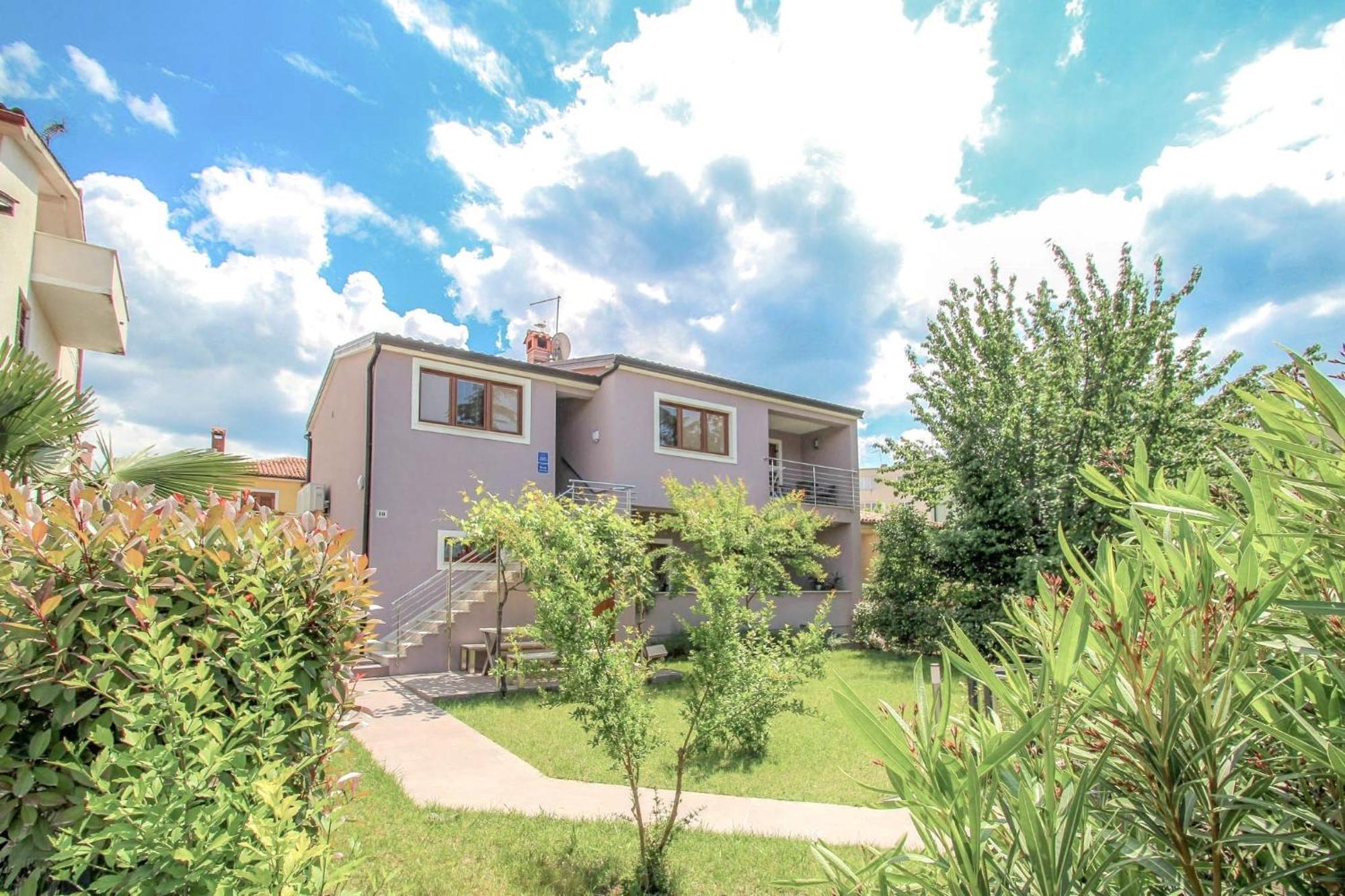 Clai Apartment Новиград Екстериор снимка